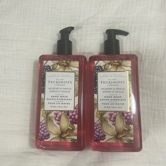 NEW PECKSNIFF'S 2 - Piece Set Mulberry & Vanilla Hand Wash 16.9 fl oz 500ml - Picture 1 of 3